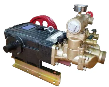 Opryskiwacz rolniczy z tłokiem ceramicznym